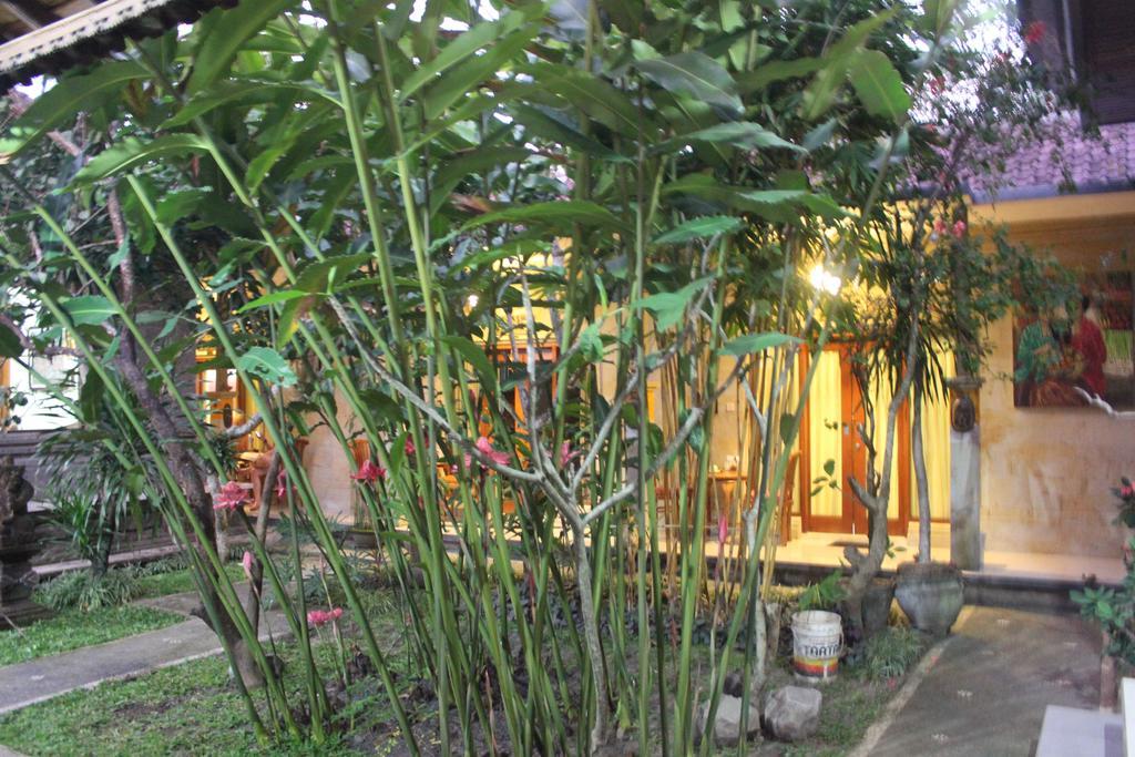 Tagel Karsa House Hotel Ubud Kültér fotó
